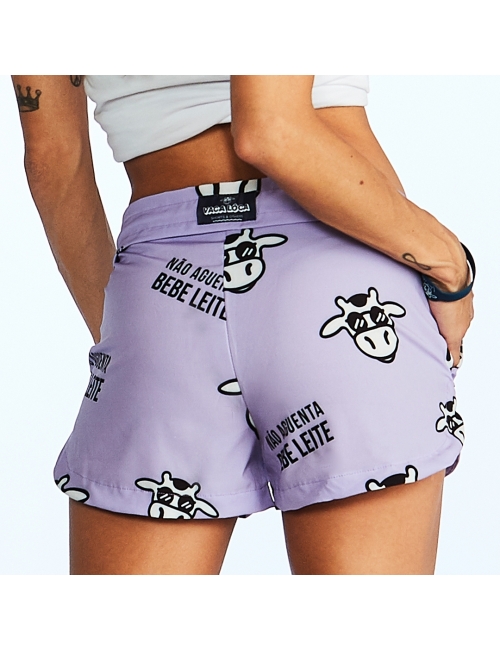 Short Feminino Praia Lavanda Não Aguenta Bebe Leite Cós Liso