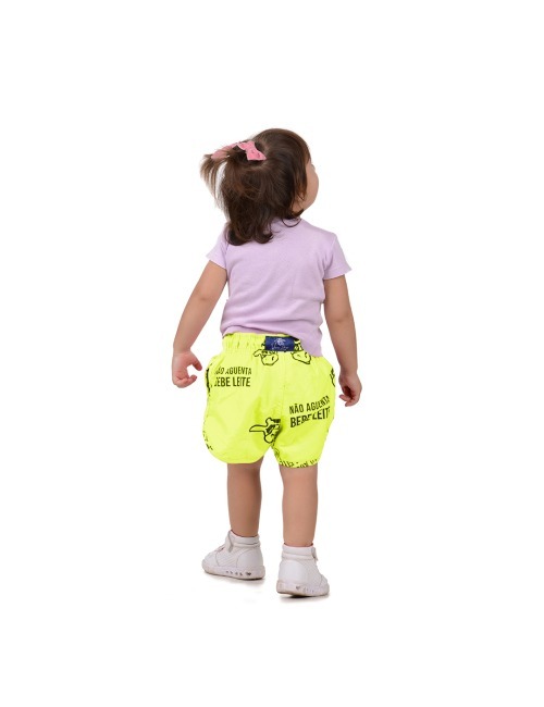 Short Infantil Praia Feminino Amarelo Neon Não Aguenta Bebe Leite