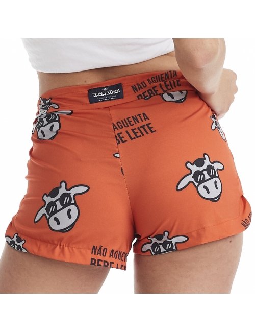 Short Feminino Praia Laranja Não Aguenta Bebe Leite Cós Liso 