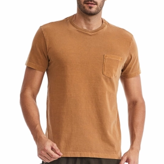 Camiseta Masculina Bolso Caramelo - Básica