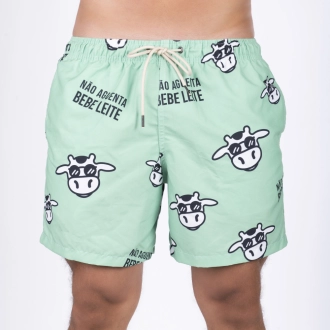 Short Masculino Praia Verde Pistache Pastel Não Aguenta Bebe Leite